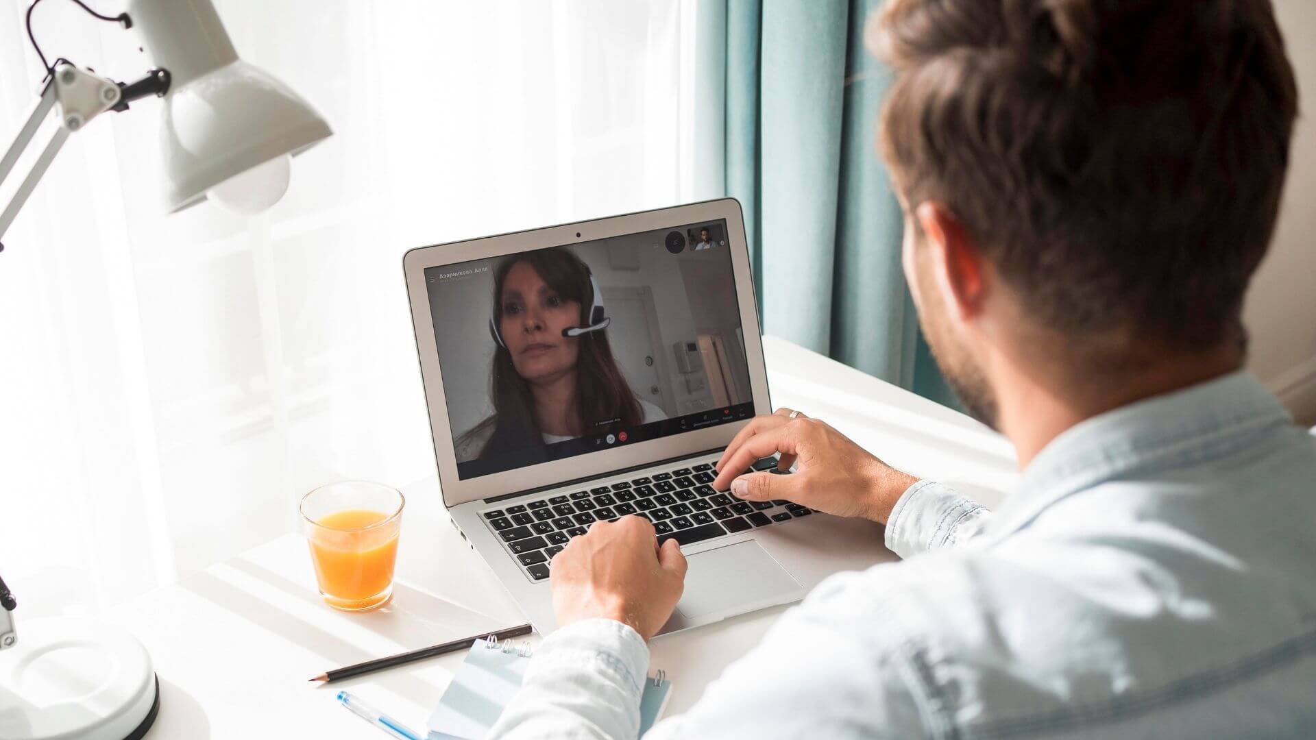 ¿Se puede gestionar la jornada laboral con programas informáticos?