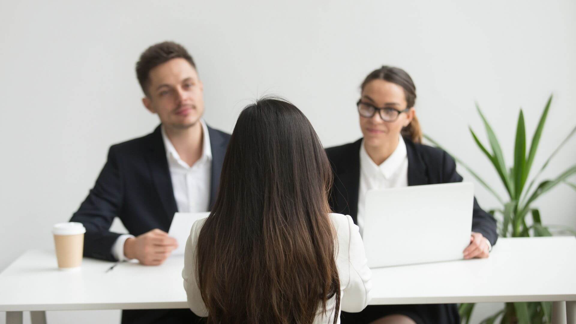 Cuatro consejos para superar con éxito una entrevista de trabajo