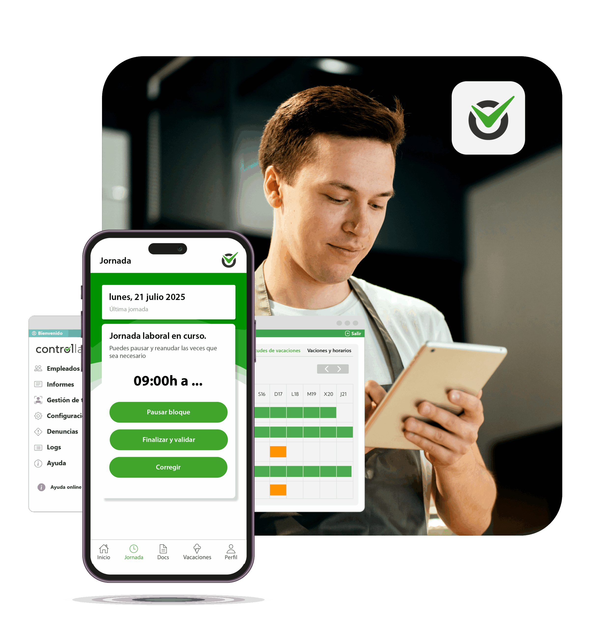 Camarero viendo la app de control laboral