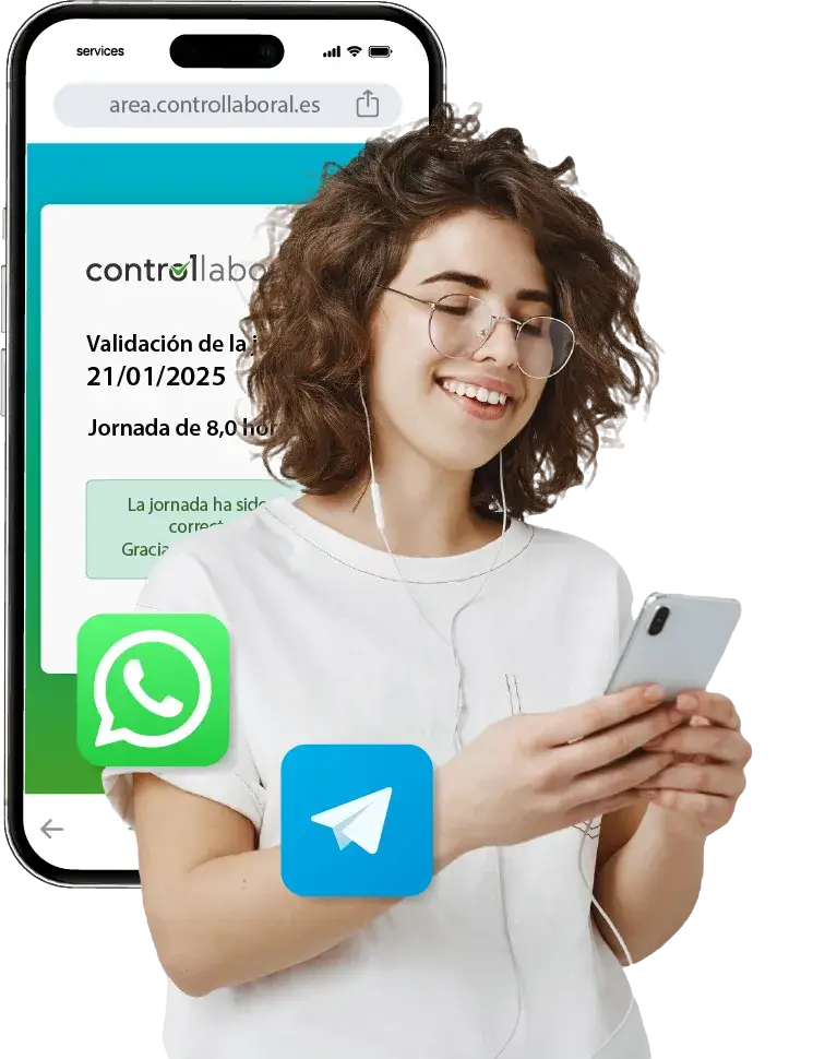 Chica fichando por telegram y whatsapp